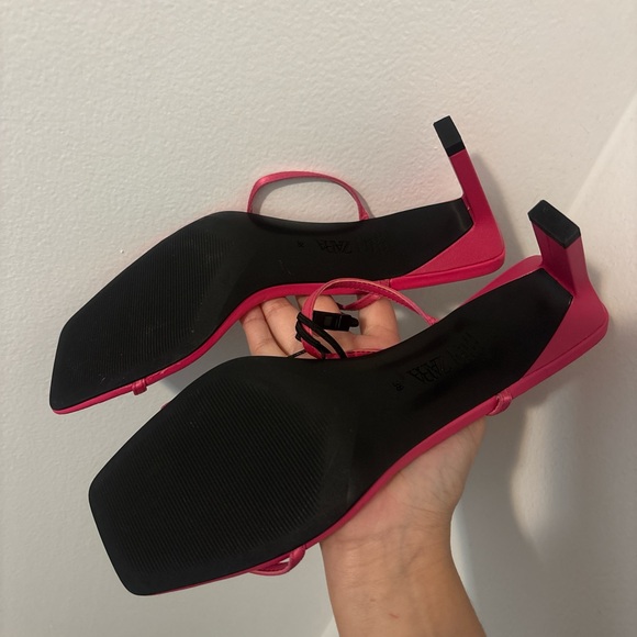 Zara Fuchsia Strappy Heels - Picture 2 of 2